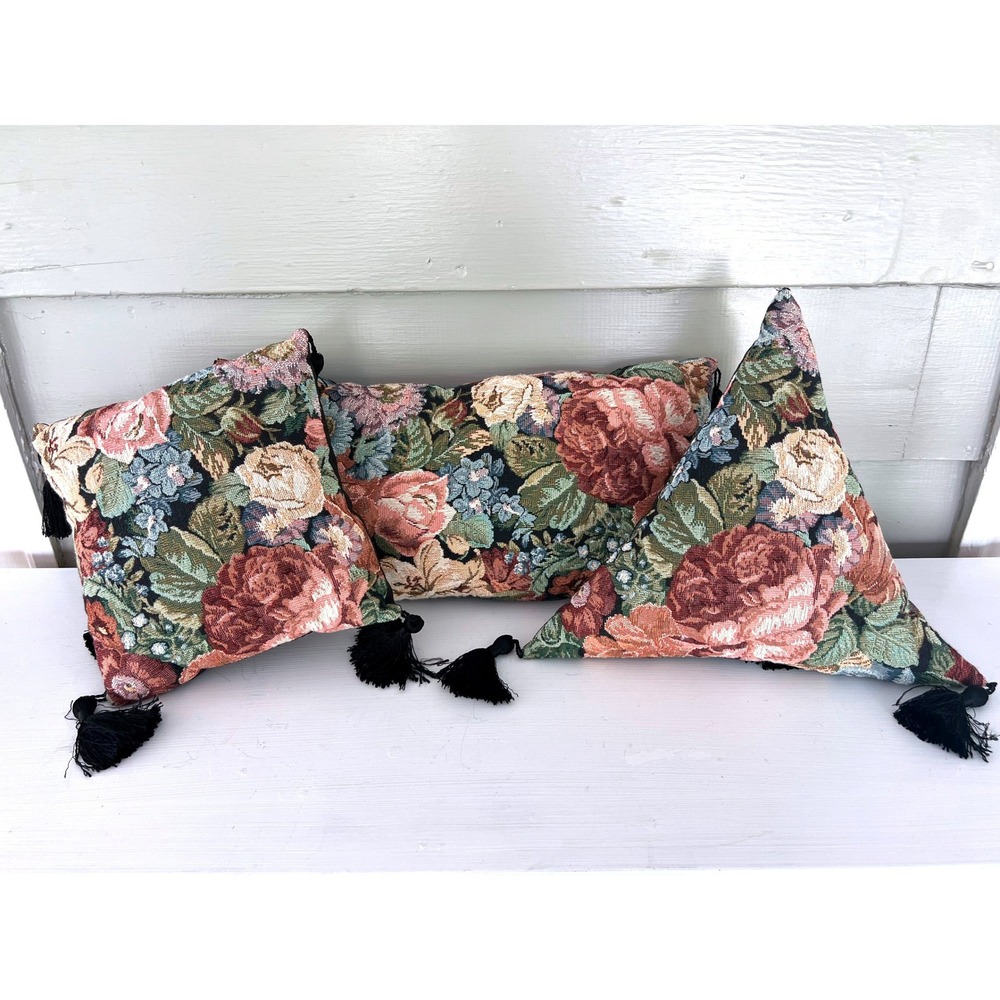 Vintage‎ Floral Tapestry Pillows Set 3 Tassel Lumbar Square Triangle Cottagecore